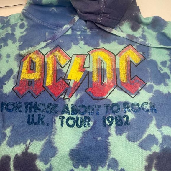 BNWT ACDC FOR THOSE ABOUT TO ROCK UK TOUR 1982 TIE DYE HOODIE MENS/UNISEX L/XL - Picture 4 of 16